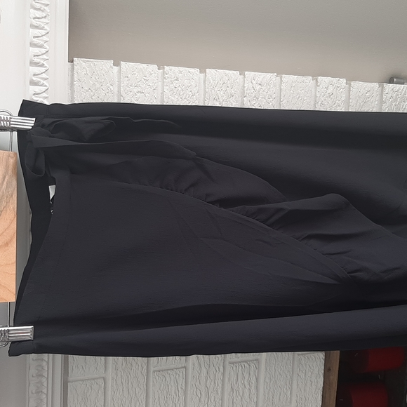 Women's H&M Black Wrap Up Maxi Skirt Size 2 - Picture 3 of 4